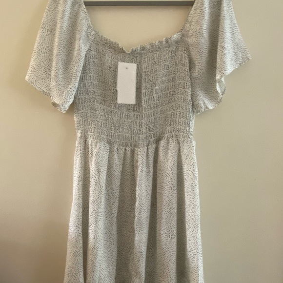Sienna Sky Dress Size L - Picture 2 of 2